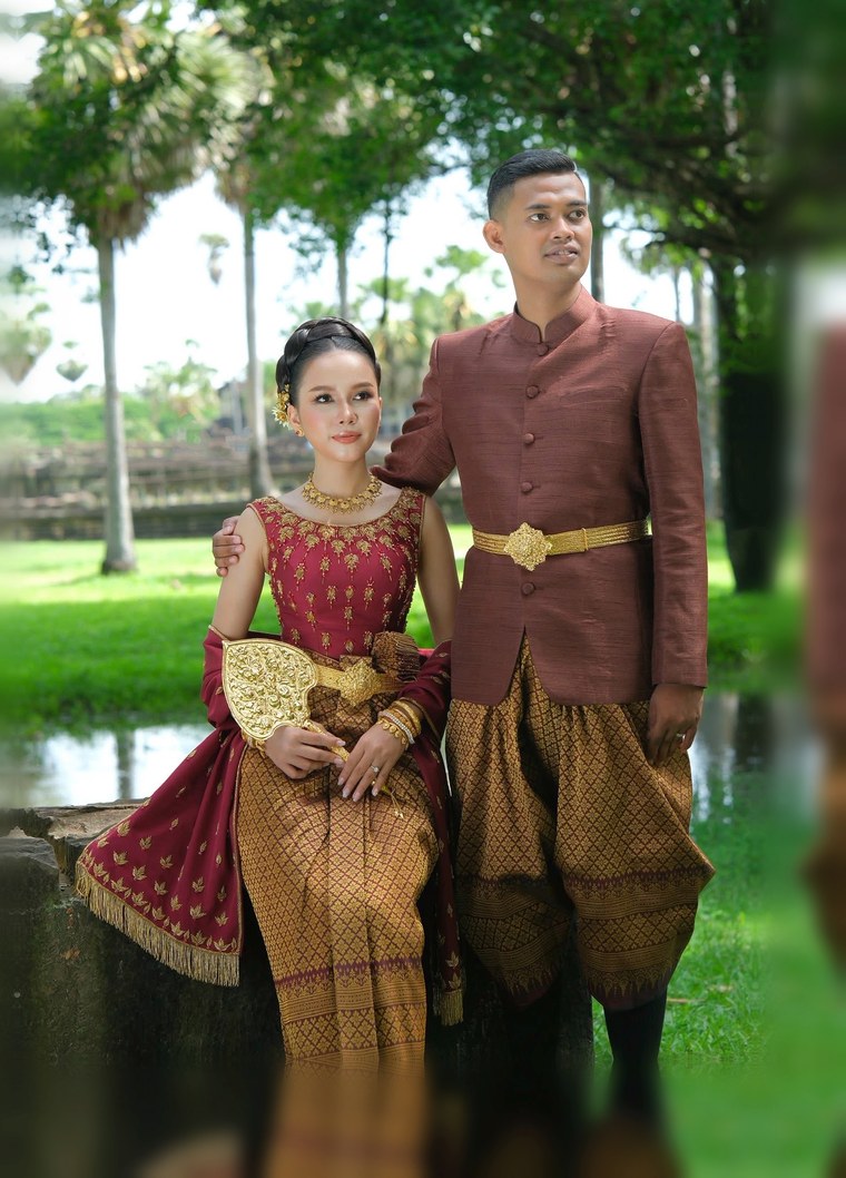 Sothea & Leakhena